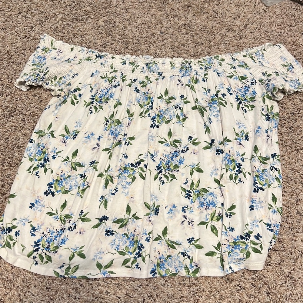 American Eagle off the shoulder